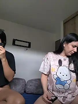 Annarhode online show from April 2026 05:15:02 PM