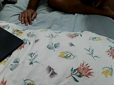 dcdude online show from February 2025 12:05:02 AM