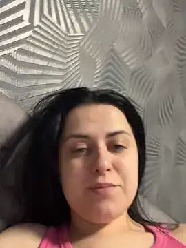 Snapshot of Velliaa chatting on June 2026 07:57:02 PM Velliaa online show from June 2026 07:57:02 PM