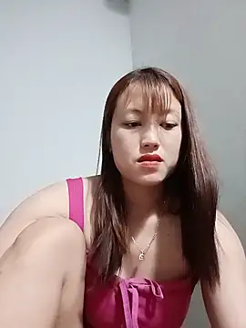 Snapshot of -Bitilu- chatting on June 2026 04:45:01 AM -Bitilu- online show from June 2026 04:45:01 AM