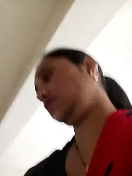 Raanieoy012 online show from April 2026 01:36:02 AM