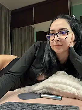 TheaMerve online show from March 2026 09:36:01 PM