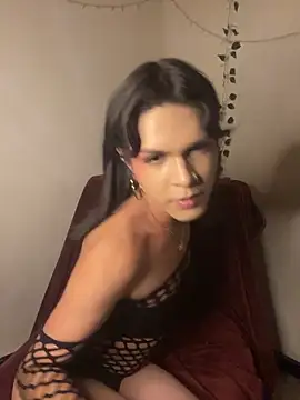 Snapshot of _Isa2222_ chatting on March 2026 01:00:01 AM Isa2222 online show from March 2026 01:00:01 AM