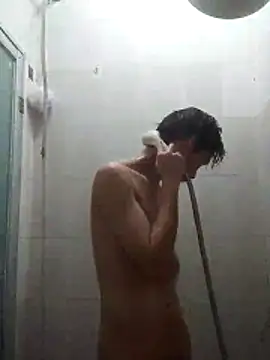 XanderChuan online show from April 2026 12:15:01 PM