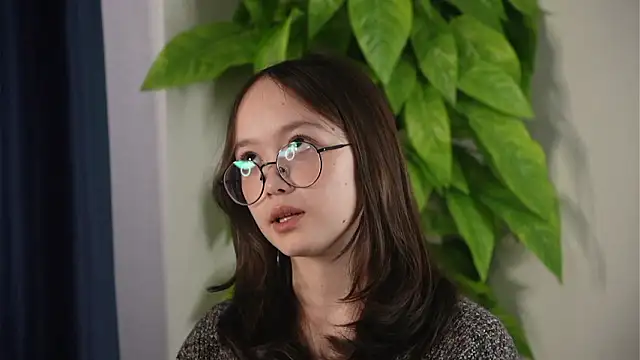 LinnRiechers online show from March 2026 04:51:01 AM