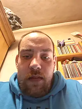 Snapshot of fettgail-0507 chatting on March 2026 05:01:02 PM fettgail-0507 online show from March 2026 05:01:02 PM