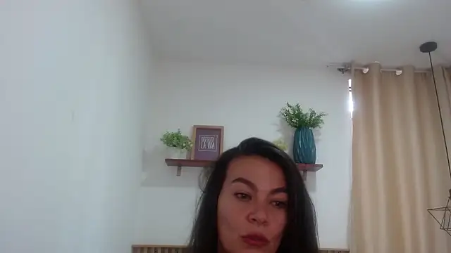 Snapshot of _bonnie_and_clyde chatting on April 2026 07:05:02 PM bonnie and clyde online show from April 2026 07:05:02 PM