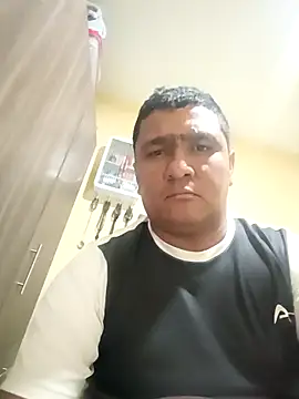 Snapshot of luis20212 chatting on May 2026 04:17:02 AM luis20212 online show from May 2026 04:17:02 AM