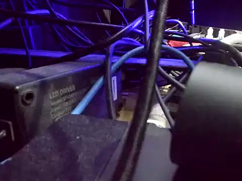 MachoPutito online show from September 2025 05:00:02 AM