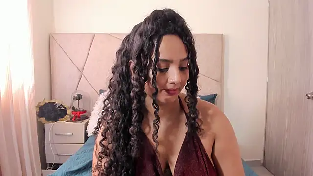 Snapshot of VeraBellucci chatting on April 2026 01:59:02 PM VeraBellucci online show from April 2026 01:59:02 PM