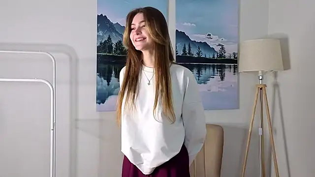 Snapshot of CherlyGuss chatting on March 2026 04:57:02 AM CherlyGuss online show from March 2026 04:57:02 AM