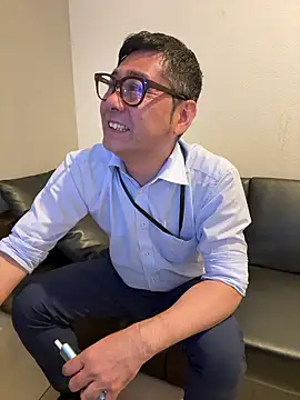 Snapshot of RYUICHI_1919 chatting on June 2026 10:28:01 AM RYUICHI 1919 online show from June 2026 10:28:01 AM
