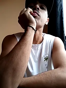 LucaColmal online show from March 2026 08:53:01 PM