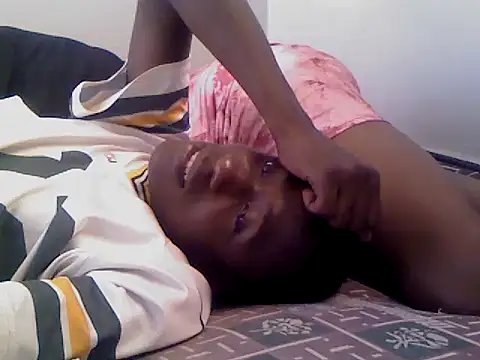 Snapshot of blackmeme28 chatting on April 2026 12:22:01 PM blackmeme28 online show from April 2026 12:22:01 PM