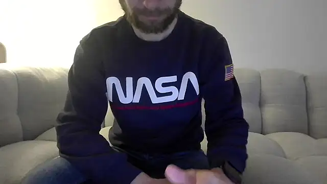 Snapshot of Sam_75013 chatting on May 2026 07:53:02 PM Sam 75013 online show from May 2026 07:53:02 PM