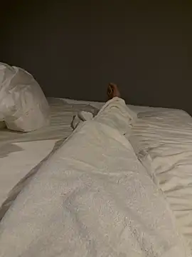 tanhualang001 online show from April 2026 01:06:02 AM