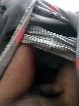 Snapshot of panchi1370 chatting on March 2026 11:37:01 PM panchi1370 online show from March 2026 11:37:01 PM