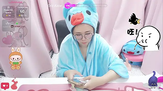 momobigmomo online show from June 2026 01:10:02 PM