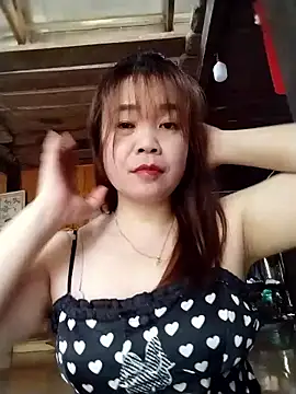 Snapshot of Bely-milk chatting on March 2026 06:02:01 AM Bely-milk online show from March 2026 06:02:01 AM