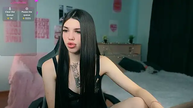 Snapshot of molly_rettyy chatting on July 2026 03:55:02 AM molly rettyy online show from July 2026 03:55:02 AM