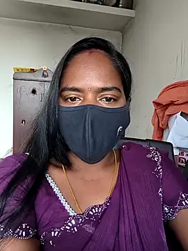 Snapshot of Tamil_Sangeetha chatting on April 2026 01:42:02 AM Tamil Sangeetha online show from April 2026 01:42:02 AM
