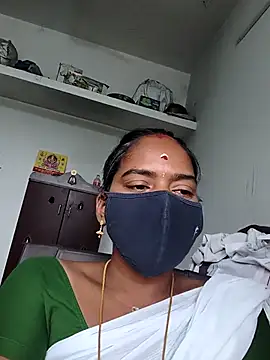 Snapshot of Tamil_Sangeetha chatting on May 2026 02:05:02 AM Tamil Sangeetha online show from May 2026 02:05:02 AM