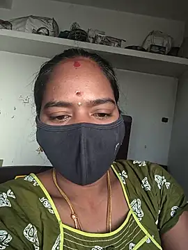 Snapshot of Tamil_Sangeetha chatting on May 2026 12:52:01 AM Tamil Sangeetha online show from May 2026 12:52:01 AM