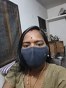 Snapshot of Tamil_Sangeetha chatting on May 2026 12:28:02 AM Tamil Sangeetha online show from May 2026 12:28:02 AM