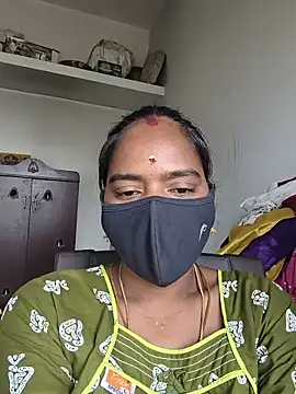 Snapshot of Tamil_Sangeetha chatting on May 2026 04:07:02 AM Tamil Sangeetha online show from May 2026 04:07:02 AM