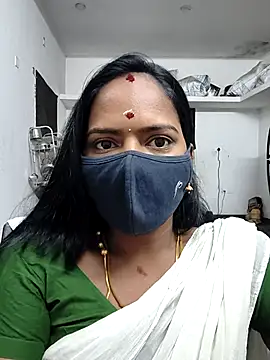 Snapshot of Tamil_Sangeetha chatting on May 2026 11:43:01 PM Tamil Sangeetha online show from May 2026 11:43:01 PM