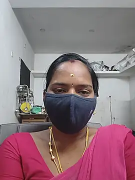 Snapshot of Tamil_Sangeetha chatting on June 2026 04:44:01 PM Tamil Sangeetha online show from June 2026 04:44:01 PM
