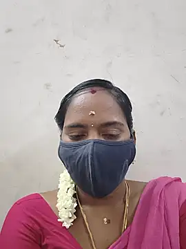 Snapshot of Tamil_Sangeetha chatting on June 2026 04:56:01 AM Tamil Sangeetha online show from June 2026 04:56:01 AM