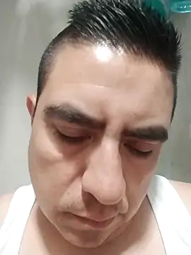 Manuel3910 online show from May 2026 04:20:01 AM