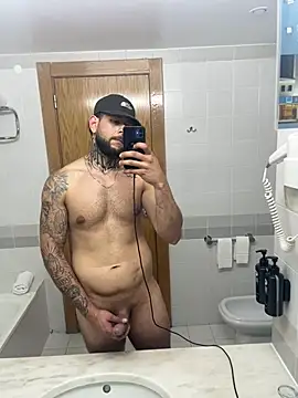 Dhouglasss online show from June 2026 01:09:02 PM