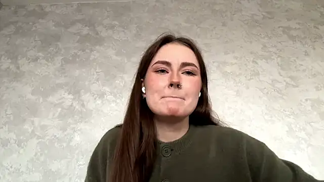 CaroylnEnz online show from March 2026 08:04:01 AM