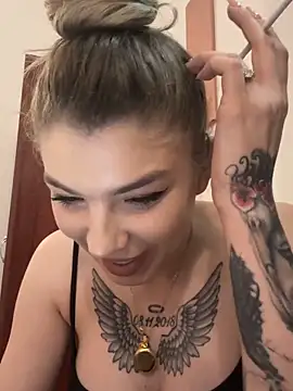 AishaDiamond online show from April 2026 04:24:01 AM