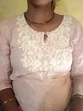 Snapshot of riyaa_sexyy chatting on May 2026 08:44:01 AM riyaa sexyy online show from May 2026 08:44:01 AM