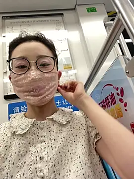 Snapshot of meimeibuguai chatting on June 2026 12:21:02 PM meimeibuguai online show from June 2026 12:21:02 PM