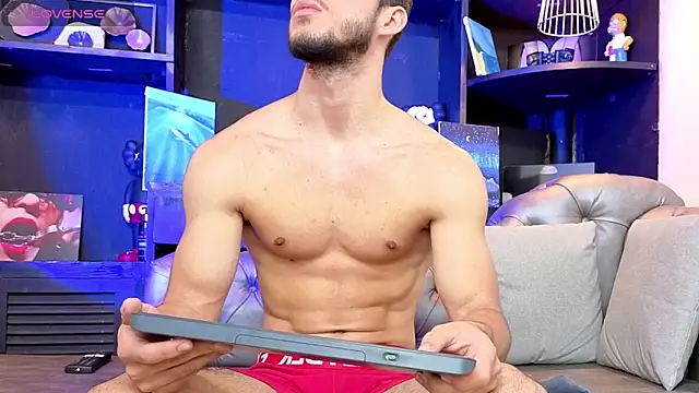 Snapshot of axel_tone chatting on April 2026 11:40:01 AM axel tone online show from April 2026 11:40:01 AM