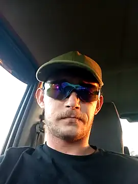 ekslus247 online show from April 2026 03:45:01 PM