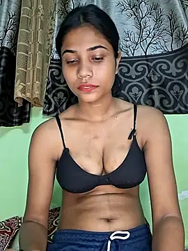 Snapshot of sexy__Valentine chatting on May 2026 03:44:02 PM sexy Valentine online show from May 2026 03:44:02 PM