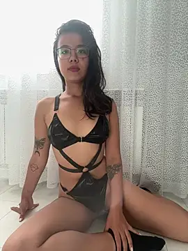 Z Milll online show from July 2026 01:26:01 PM