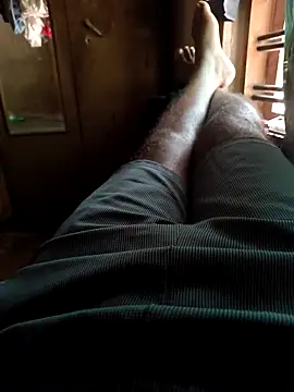 EagerGarment online show from April 2026 06:47:02 AM