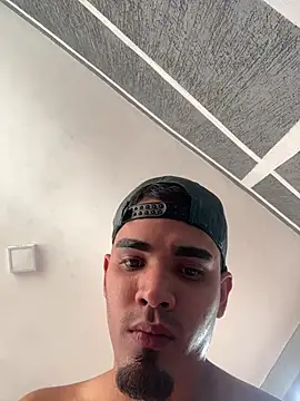 Snapshot of Josehjr chatting on March 2026 01:23:02 PM Josehjr online show from March 2026 01:23:02 PM