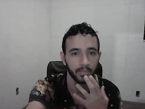 NoxxVx online show from May 2026 01:14:01 AM