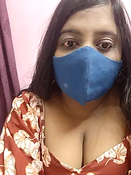 Snapshot of Tami-sonia chatting on April 2026 04:01:01 PM Tami-sonia online show from April 2026 04:01:01 PM