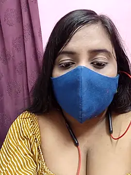 Snapshot of Tami-sonia chatting on May 2026 03:07:01 PM Tami-sonia online show from May 2026 03:07:01 PM