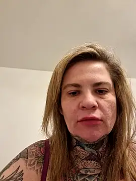 ellarealbrazilian online show from March 2026 08:31:01 PM