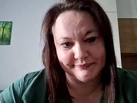 OpheliaMilf online show from April 2026 01:12:02 PM