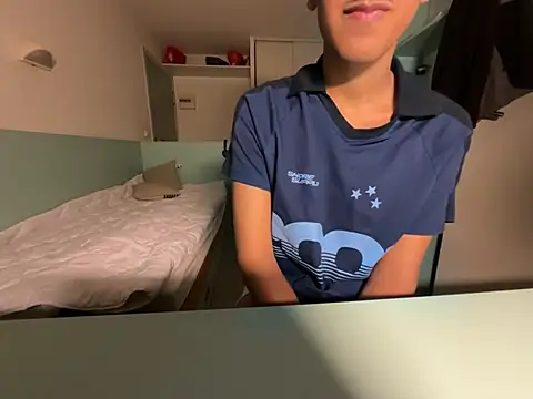Rebeu 77 online show from July 2026 10:25:02 PM